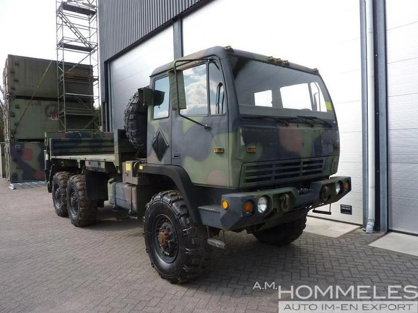 Stewart & Stevenson M1084 MTV 6X6 - 8