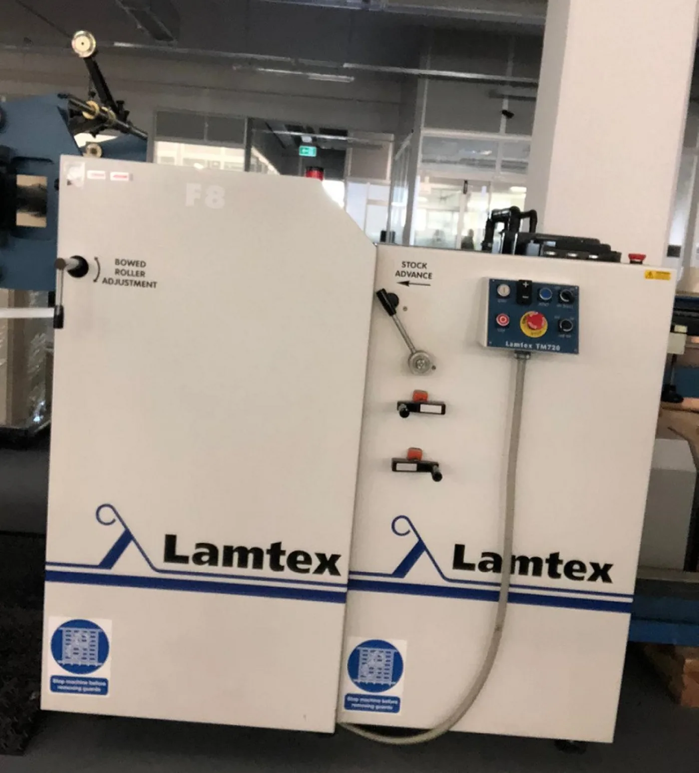 Lamtex TM720 Thermal Laminating Machine - 2