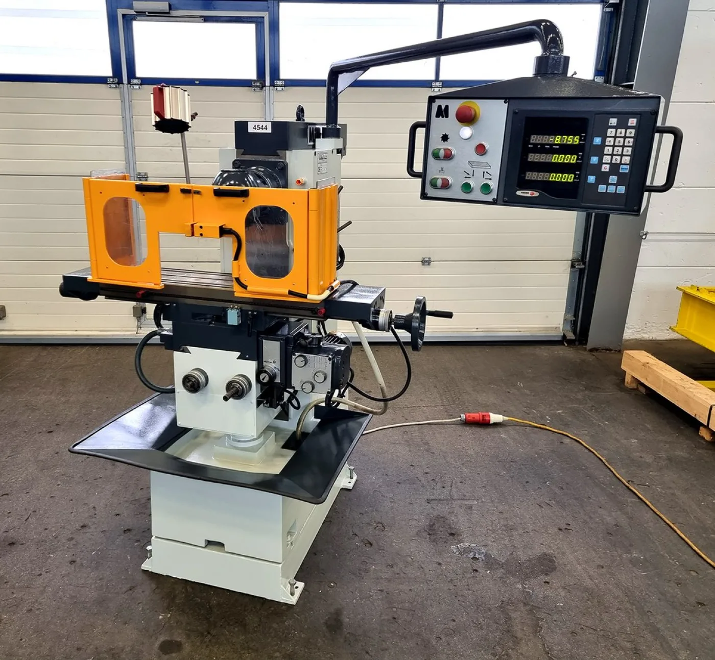 Universalfräsmaschine MILKO 14 - 1
