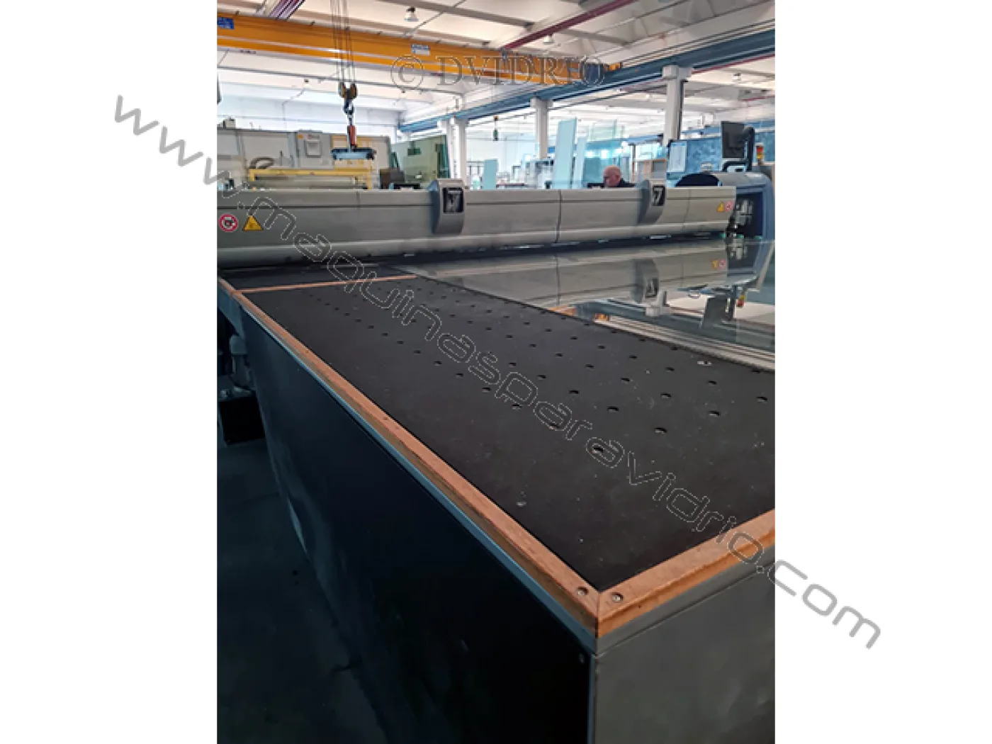 MESA DE CORTE PARA VIDRIO LAMINADO MACOTEC - 6