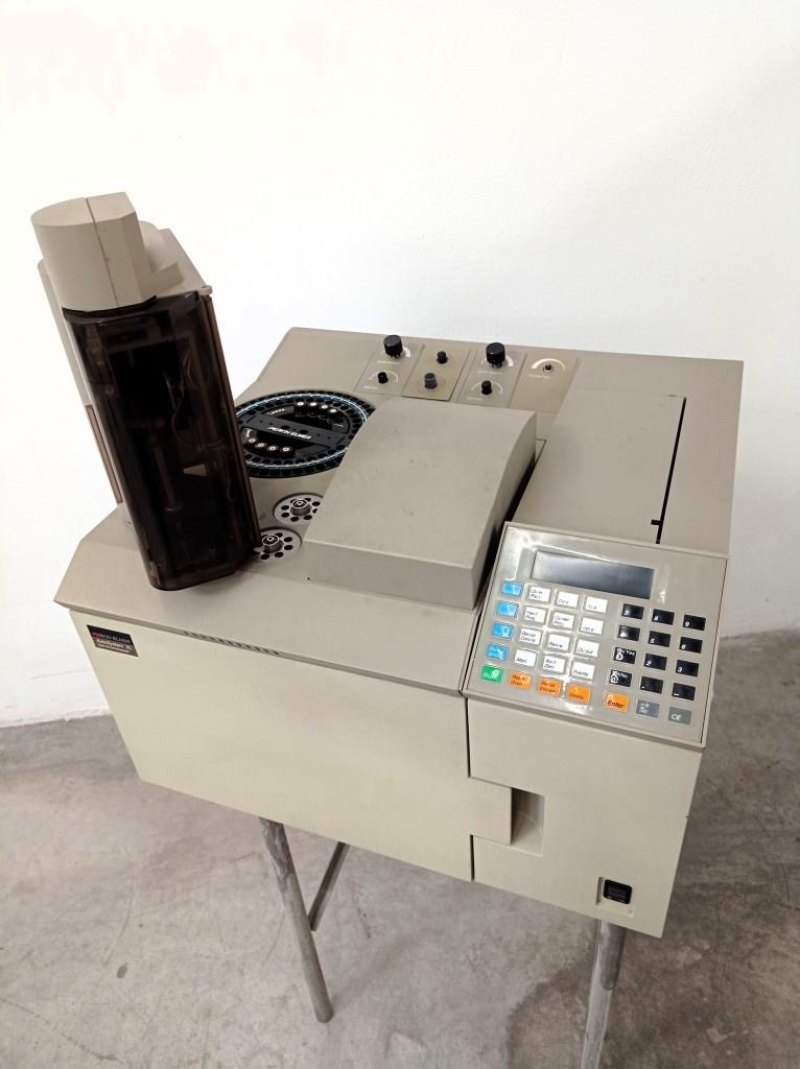 GASCROMATOGRAFO – PERKIN ELMER – MOD. AUTOSYSTEM XL
