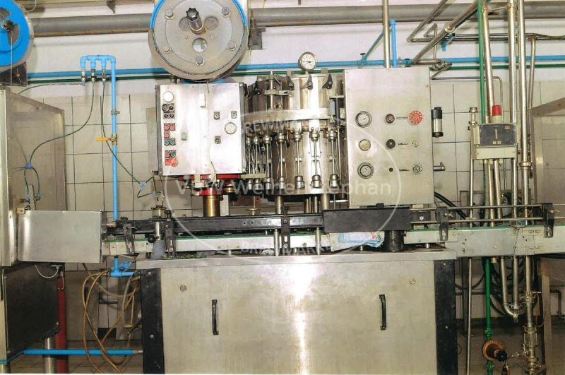 nonreturnable glass bottle filling line