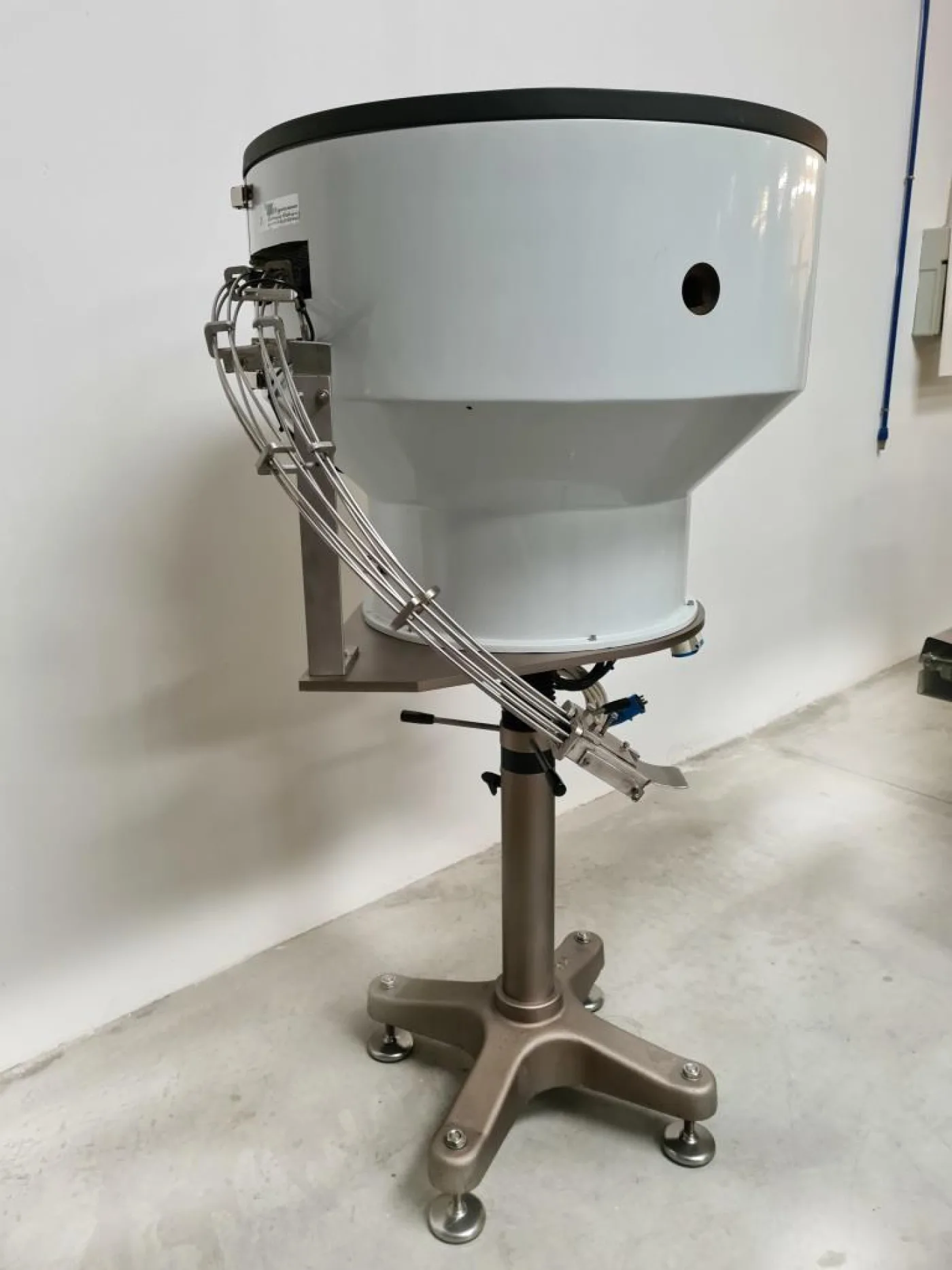 ALIMENTATORE VIBRANTE A TAZZA – SARG - 2