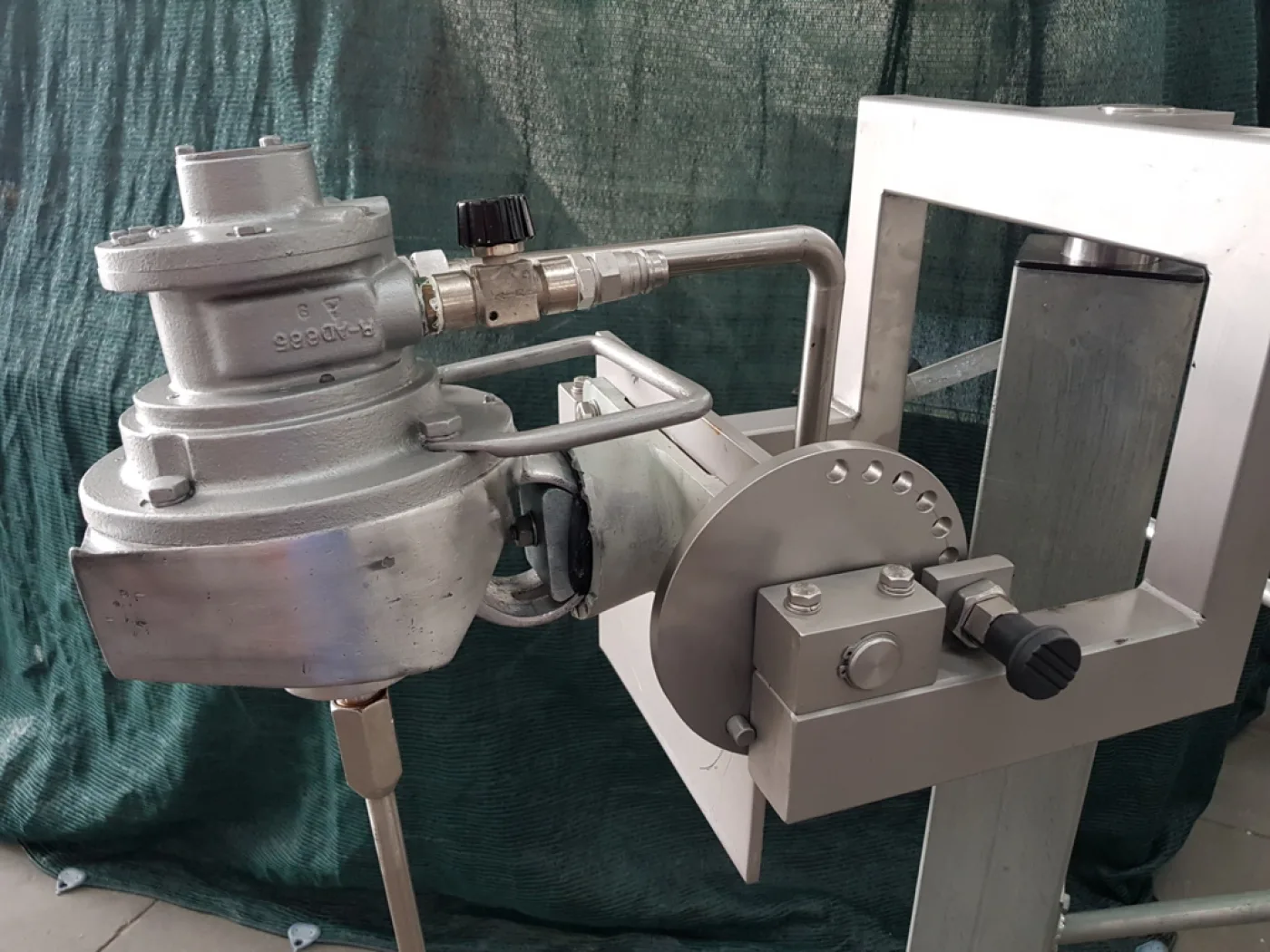 DISSOLUTORE INCAMICIATO – FLUX MOD. FHG - 4