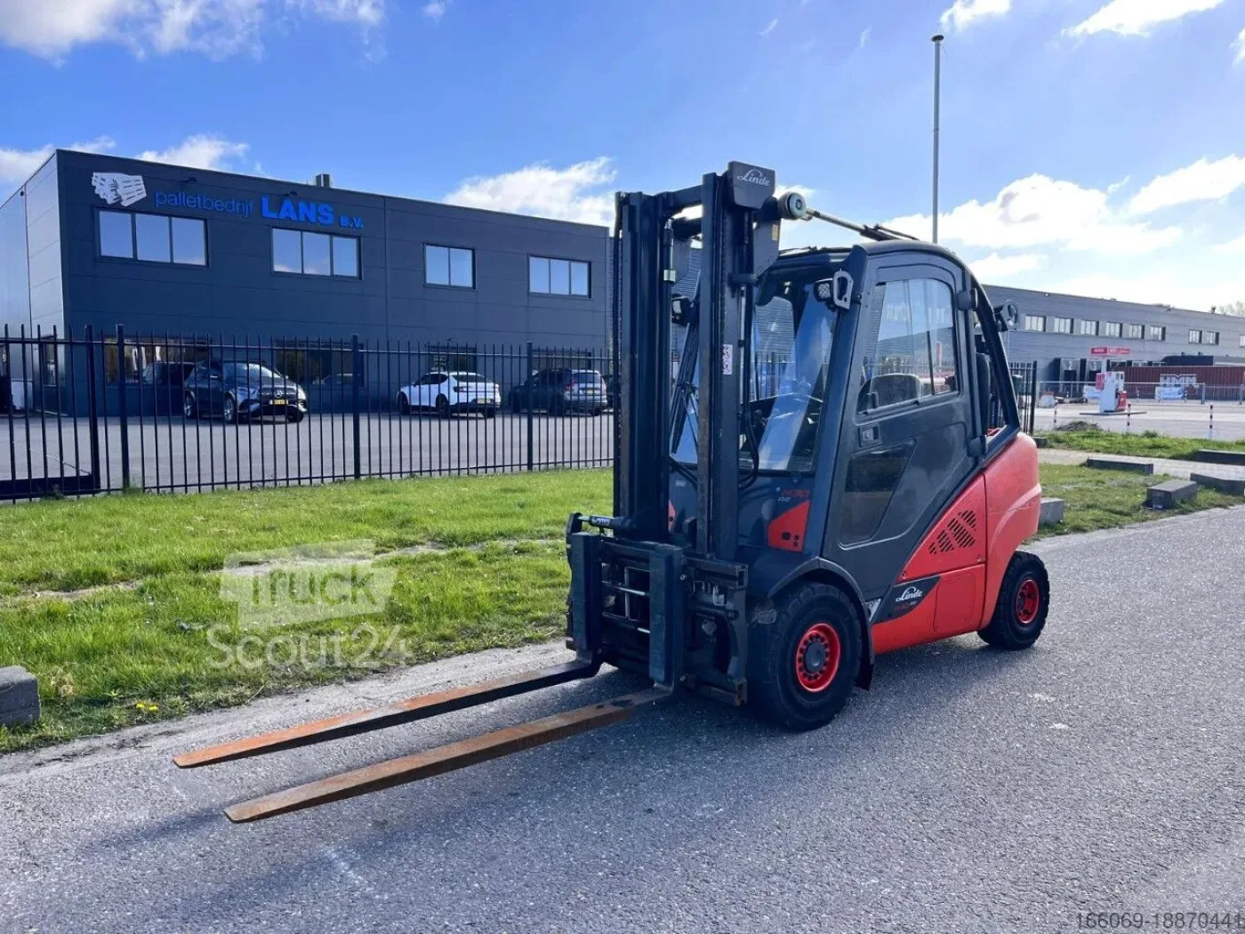 Linde H30T-02 - 4