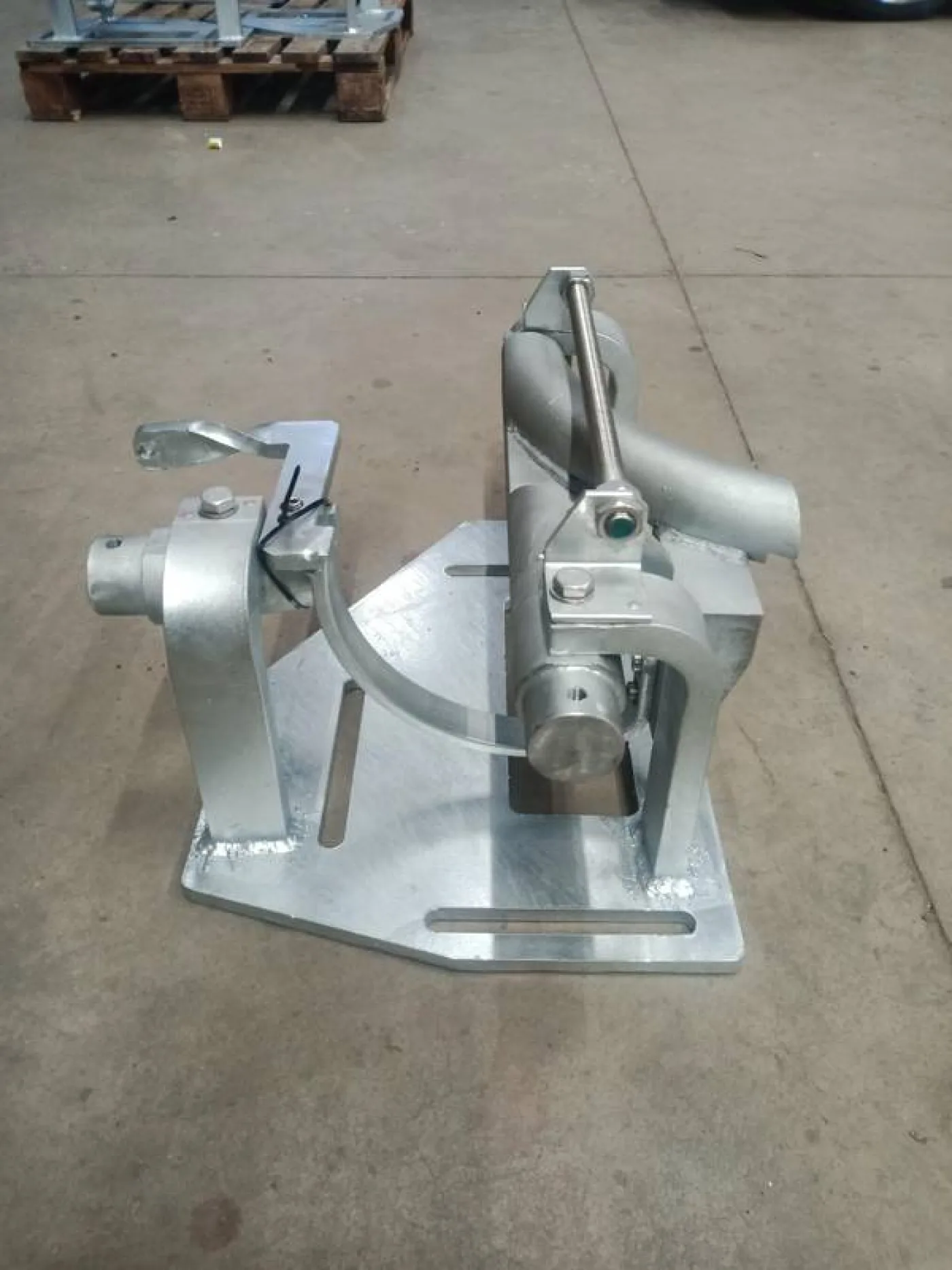 Switch left inside tube hight 90° 15cm tube hight on plate. - 4