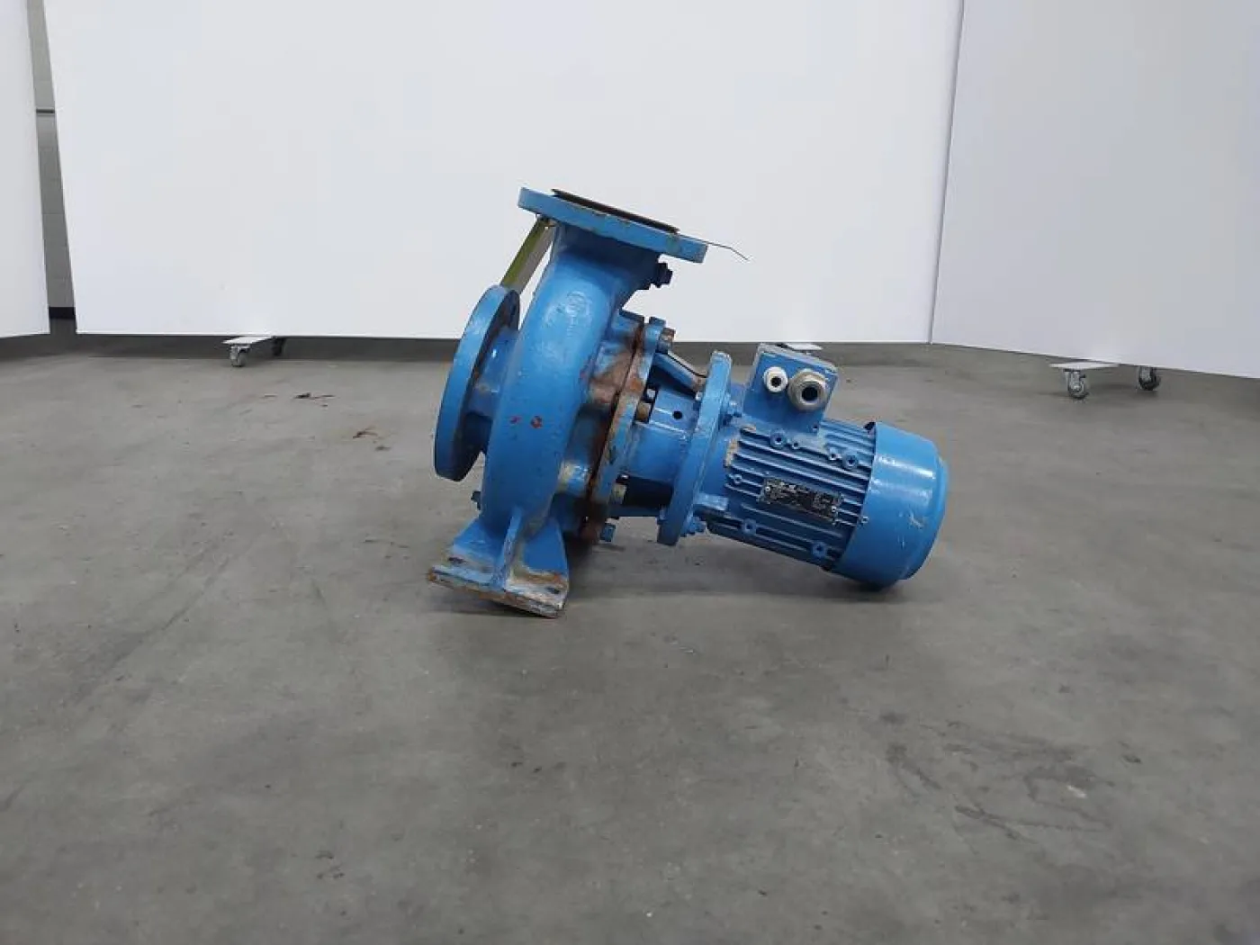 Johnson CombiBloc pump - 1