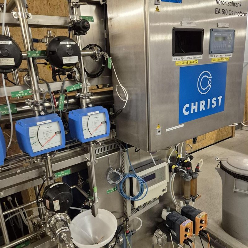 Christ Osmotron EA510 – Reinstwasseranlage für Labor & Pharma