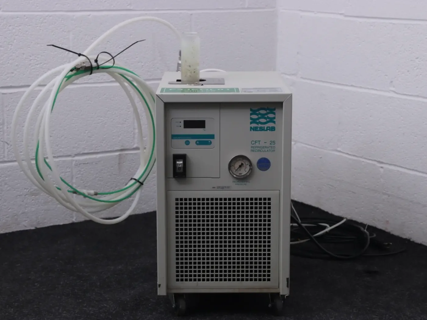 NesLab CFT 25 Recirculating Chiller - 1