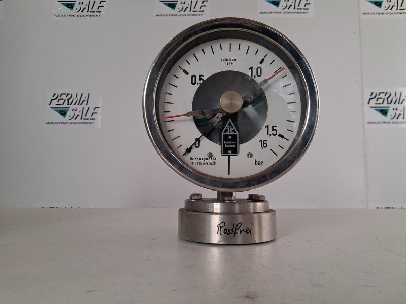 WIKA NG160 Pressure Gauge 0–1.6 bar with Inductive Contact