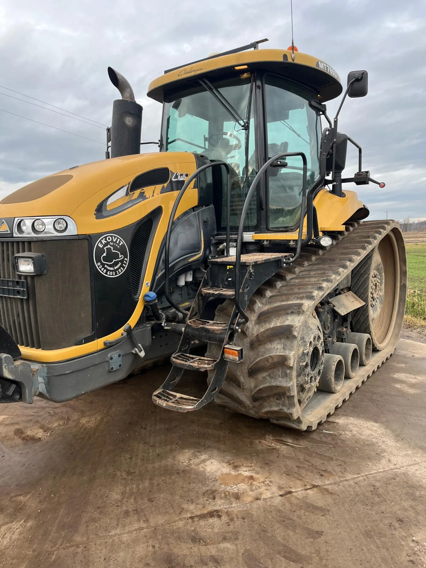 Challenger MT 765D (1496) - 1