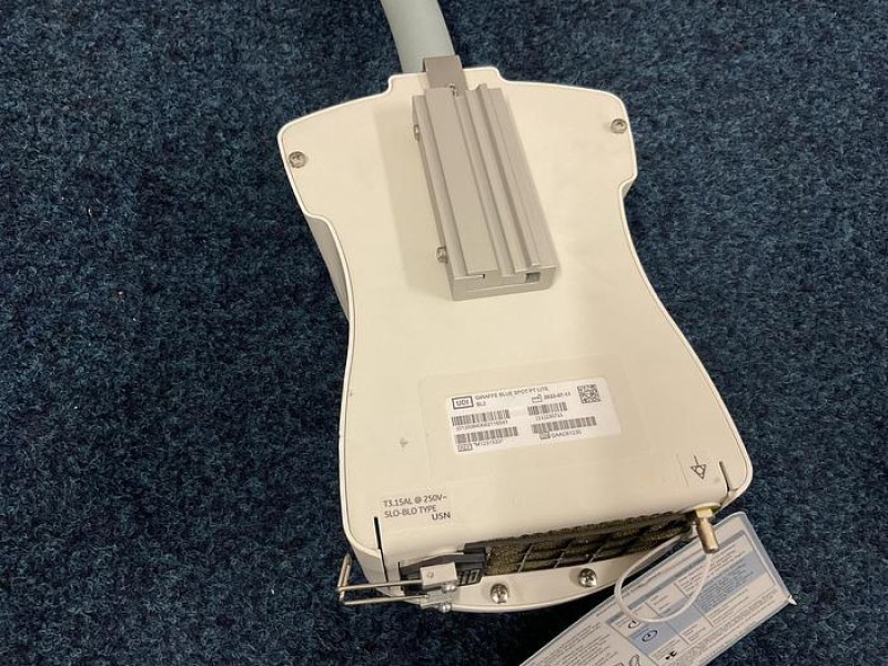 GE Giraffe Blue Spot PT Lite Phototherapy System