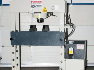 Hydraulische Werkstattpresse DPM-K 1040-80