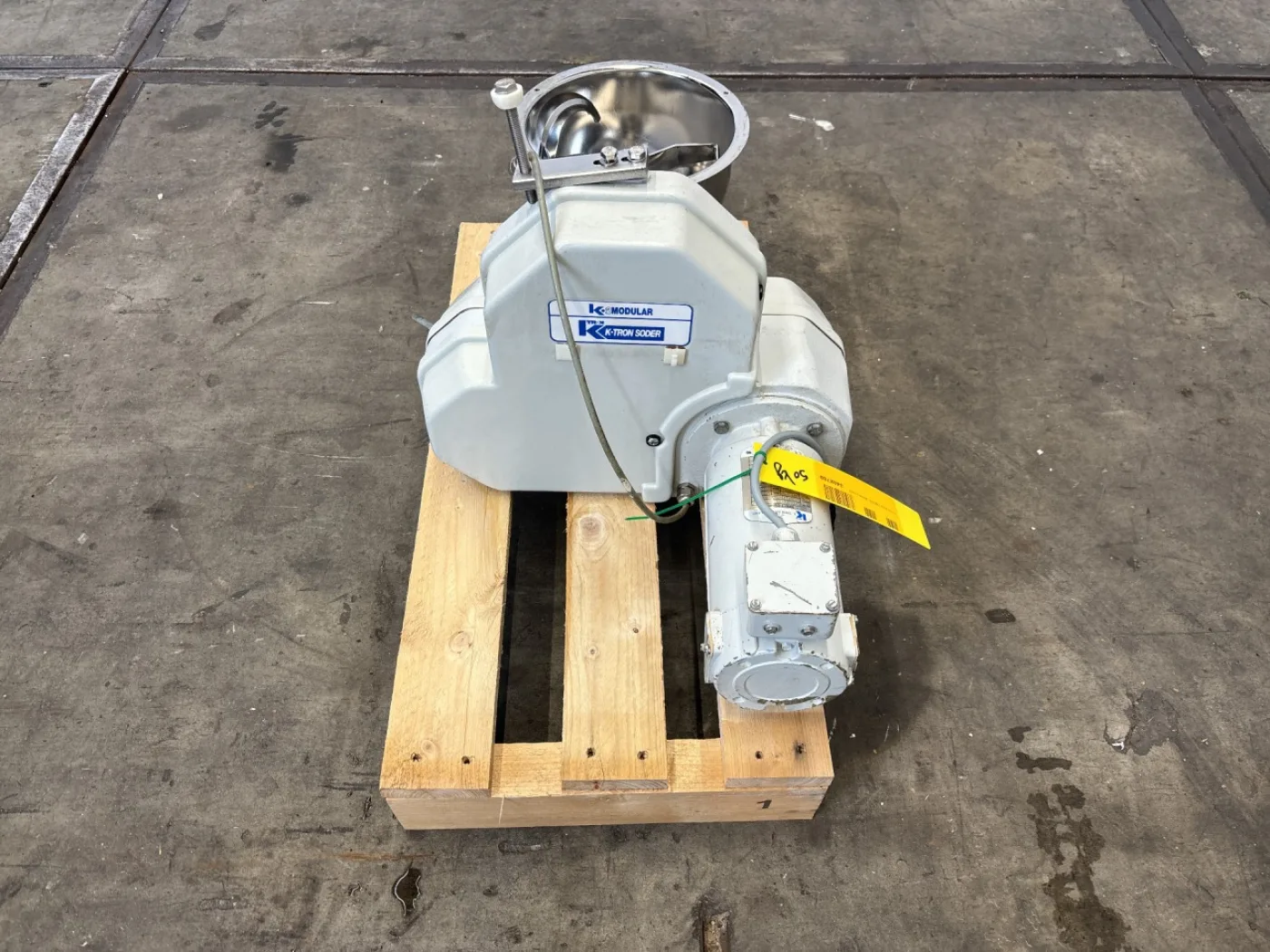 K Tron Soder K2M-T35 - Metering screw - 6