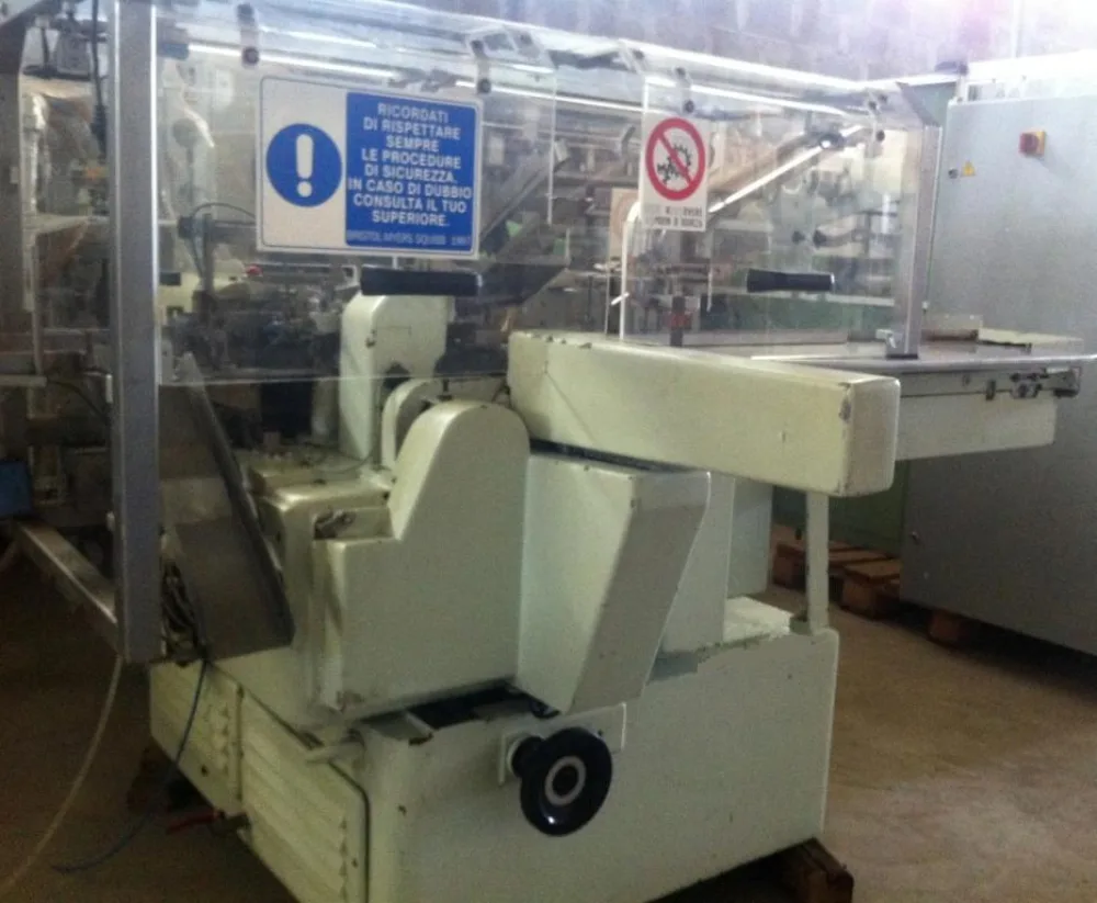 ASTUCCIATRICE AUTOMATICA ORIZZONTALE – CAM – PR66