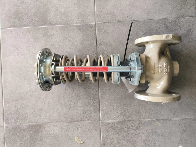STEAM PRESSURE REDUCING VALVE SAMSON P2F 4400 DN50 PN16