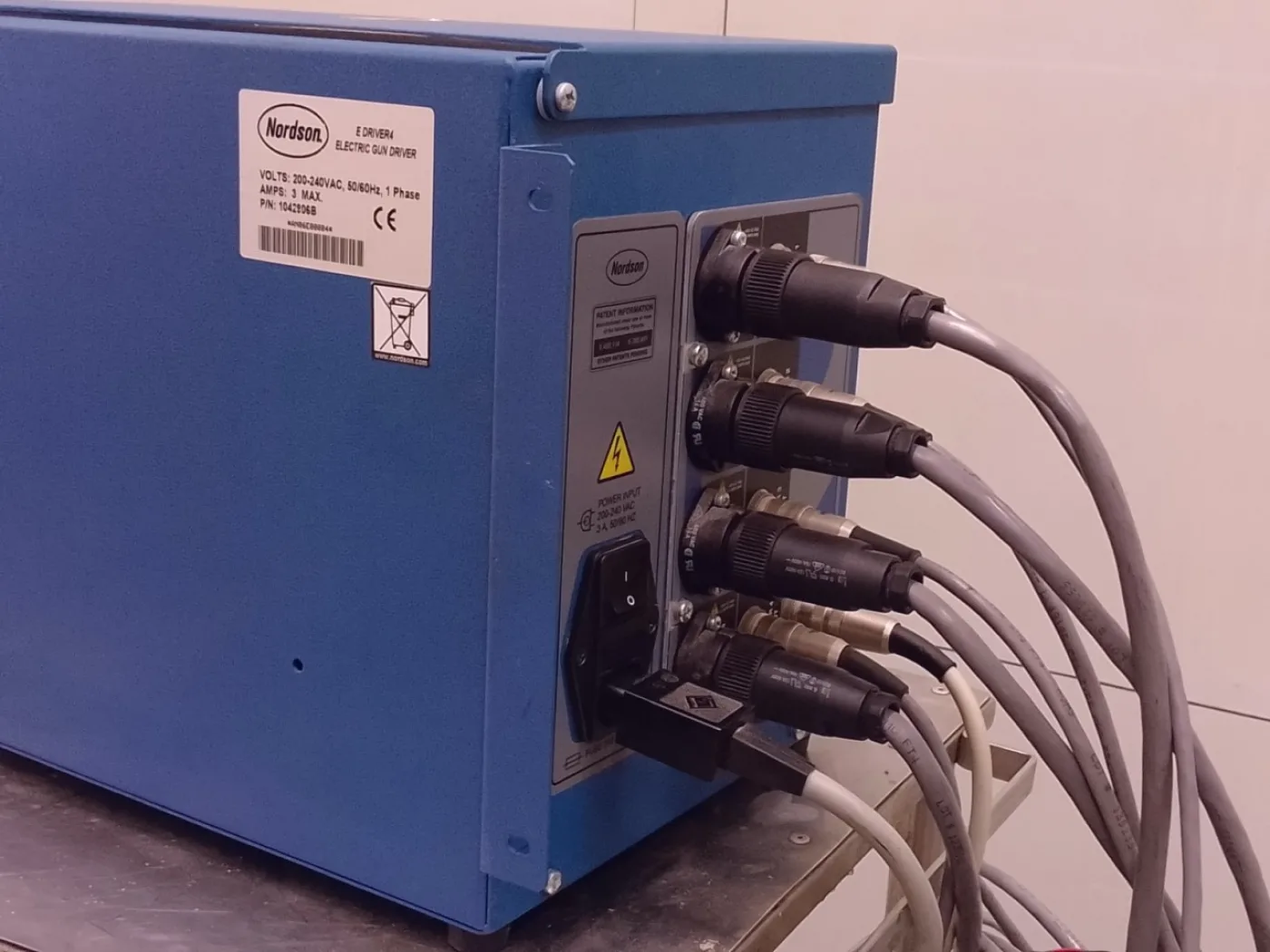 UNITÀ DI CONTROLLO PER INCOLLATORE – NORDSON – MOD.E DRIVER 4 - 3