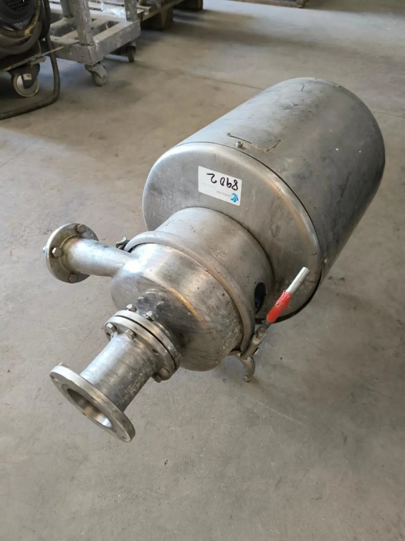 BOMINOX STAINLESS STEEL CENTRIFUGAL PUMP 5.5 HP 3000 RPM