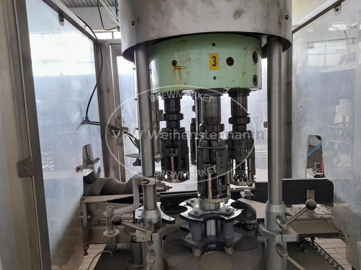 Screw capper - 5