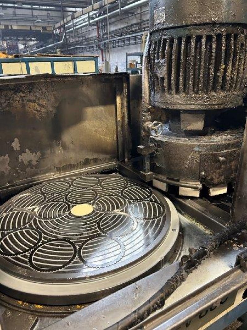 Heavy Duty Rotating Grinding Machine – REFORM RFV 800
