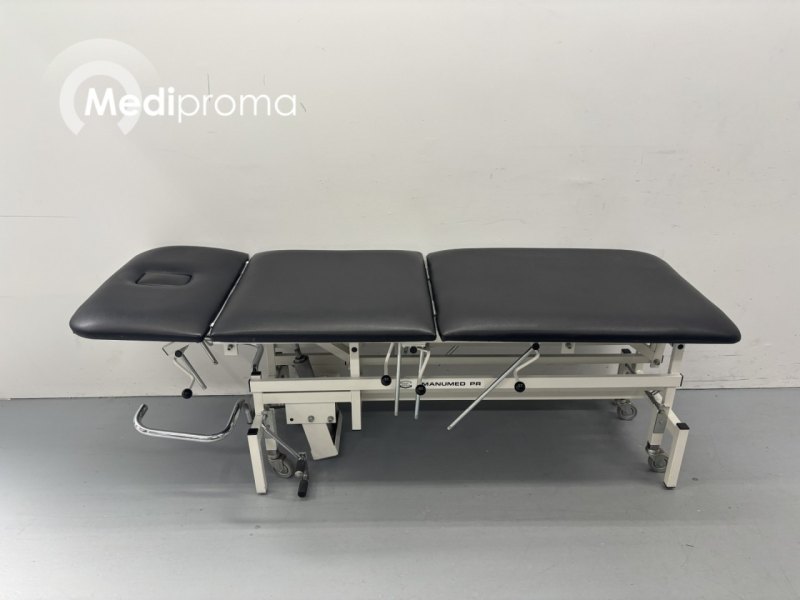 Manumed PR Behandeltafel