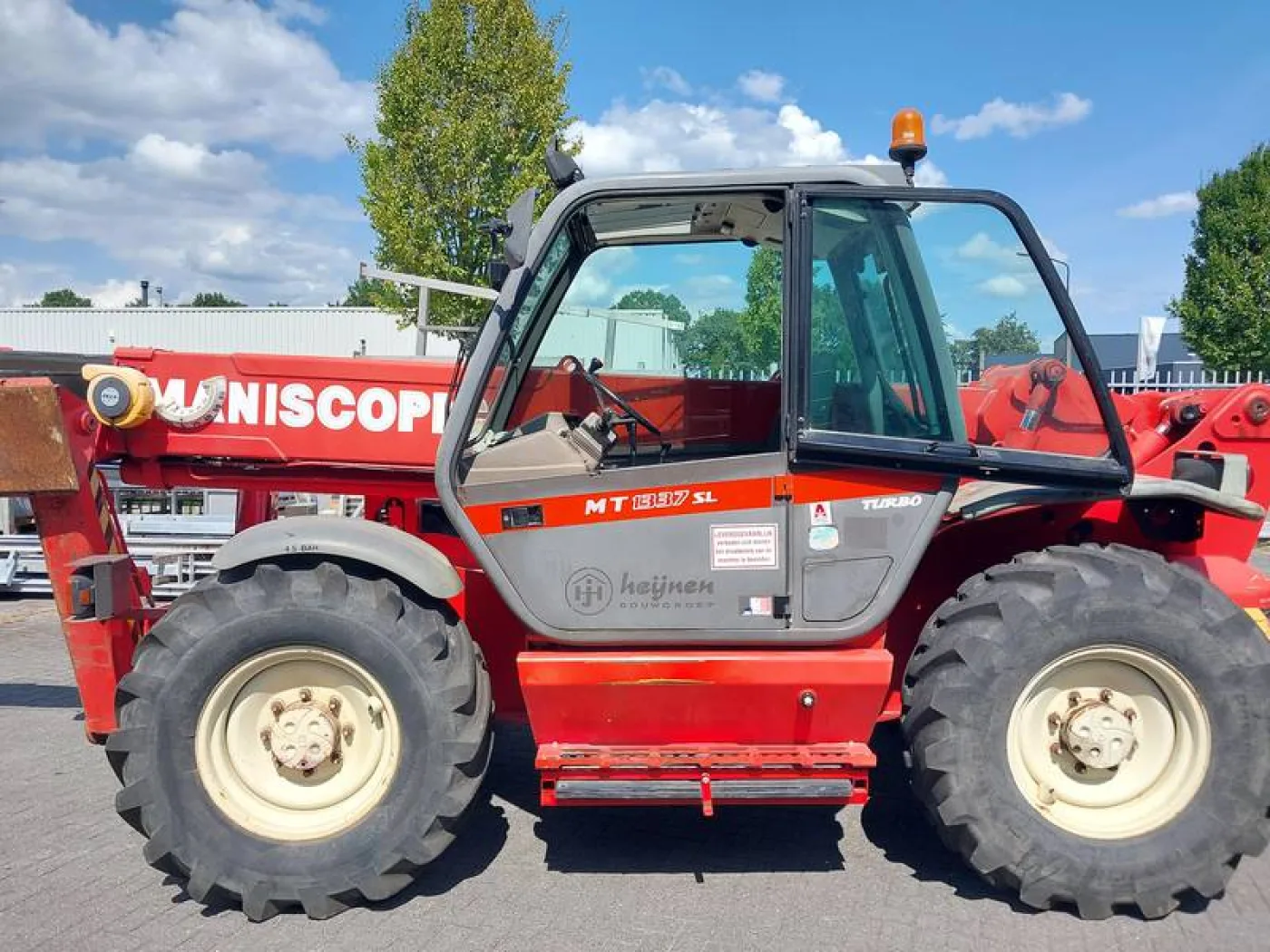 Manitou Telehandler - 5
