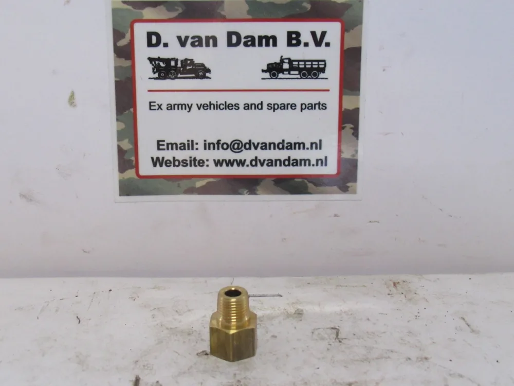 Nippel oliefilter huis
