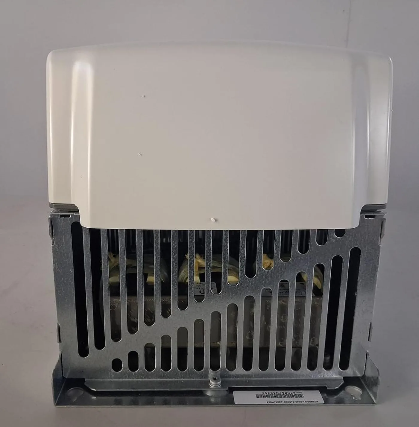 ABB ACS800 Frequenzumrichter - 6