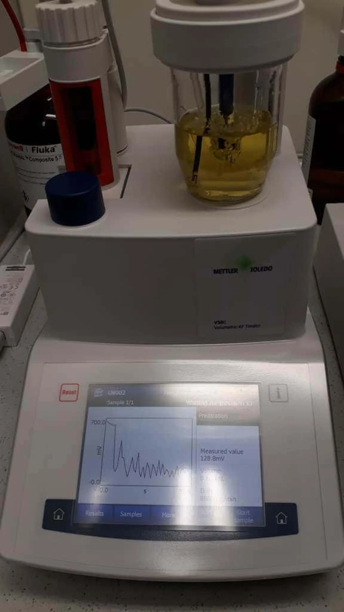 Titrator Compact V30S + InMotion KF Flex Oven Autosampler (10mL) (C041235744) - 1