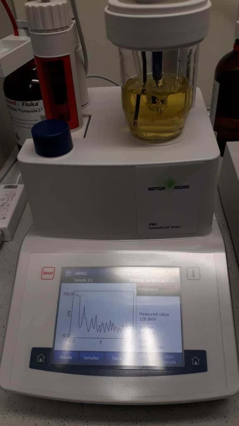 Titrator Compact V30S + InMotion KF Flex Oven Autosampler (10mL) (C041235744)