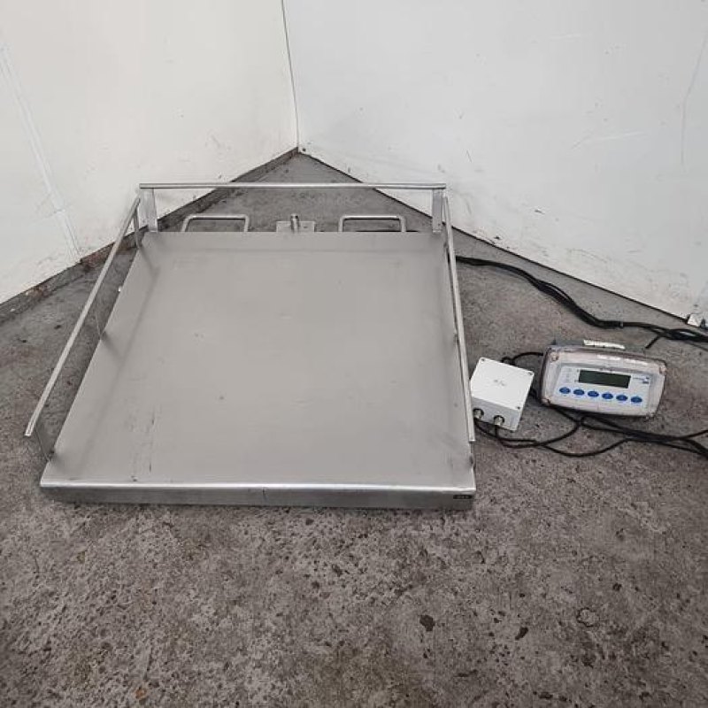 X320 Tote Bin Scales