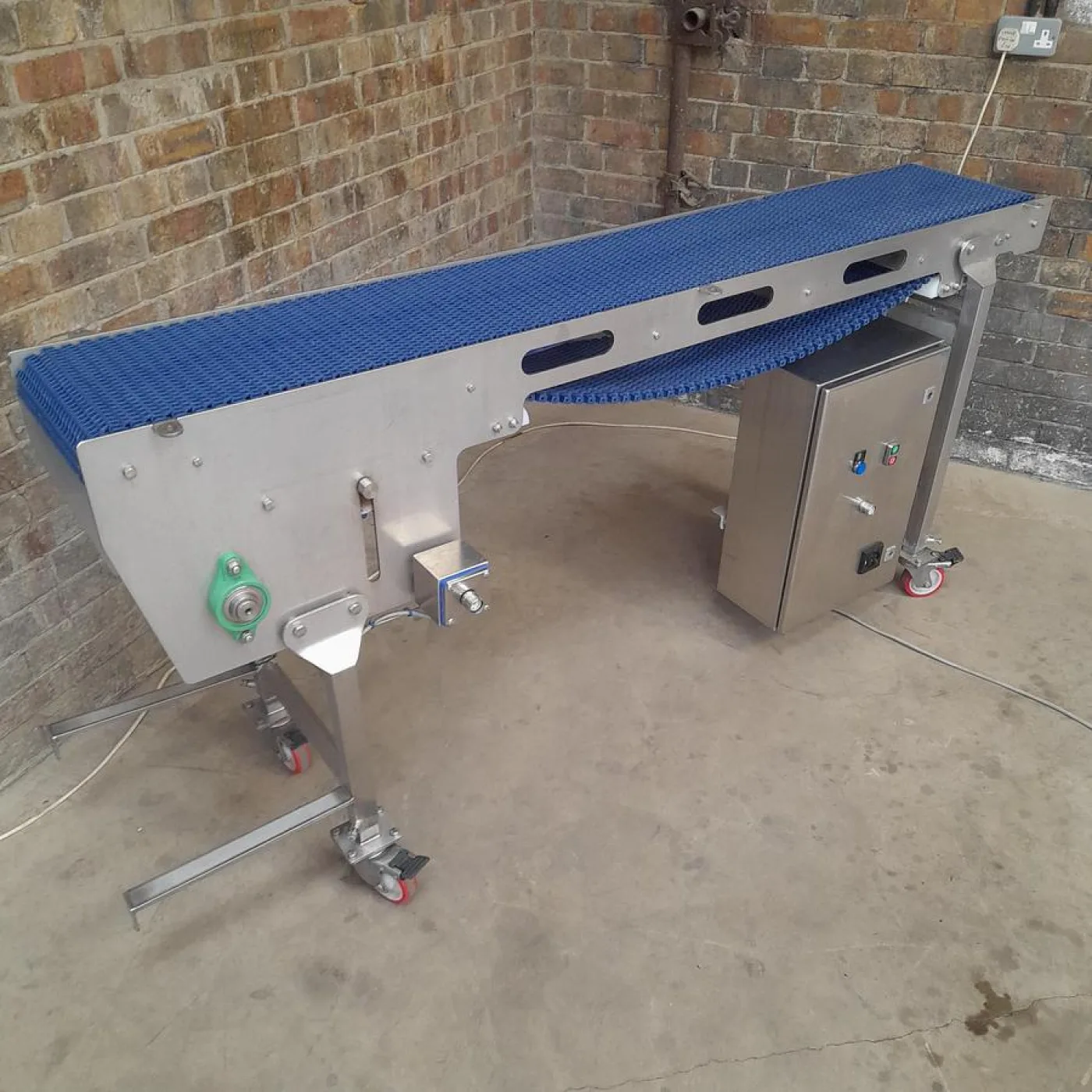 Excel Straight Conveyor - 2