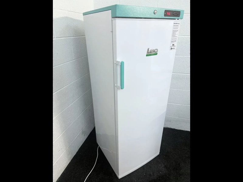 Lec Medical LSF232UK Laboratory Freezer
