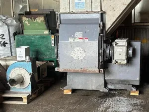 2012 Genox GXS4080 Slow-speed Shredder W/RAM