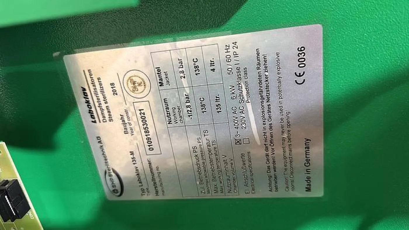 Laboklav 135M Autoclave Manufacturer Refurbished - 1