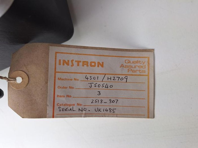 Instron 2518-807 Tension/Compression Static Load Cell