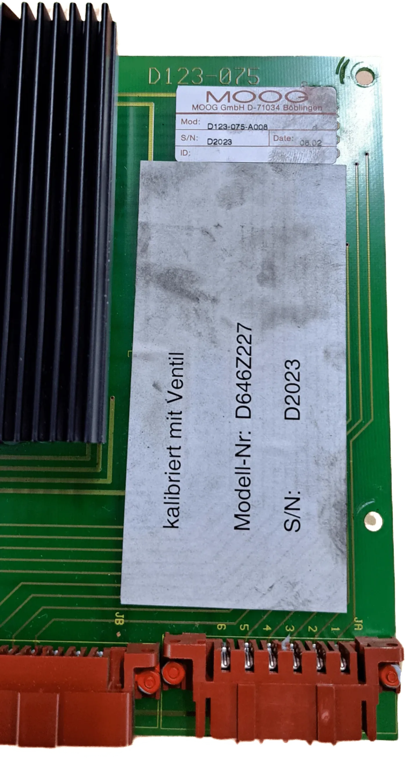 MOOG D123-075-A008 - 5