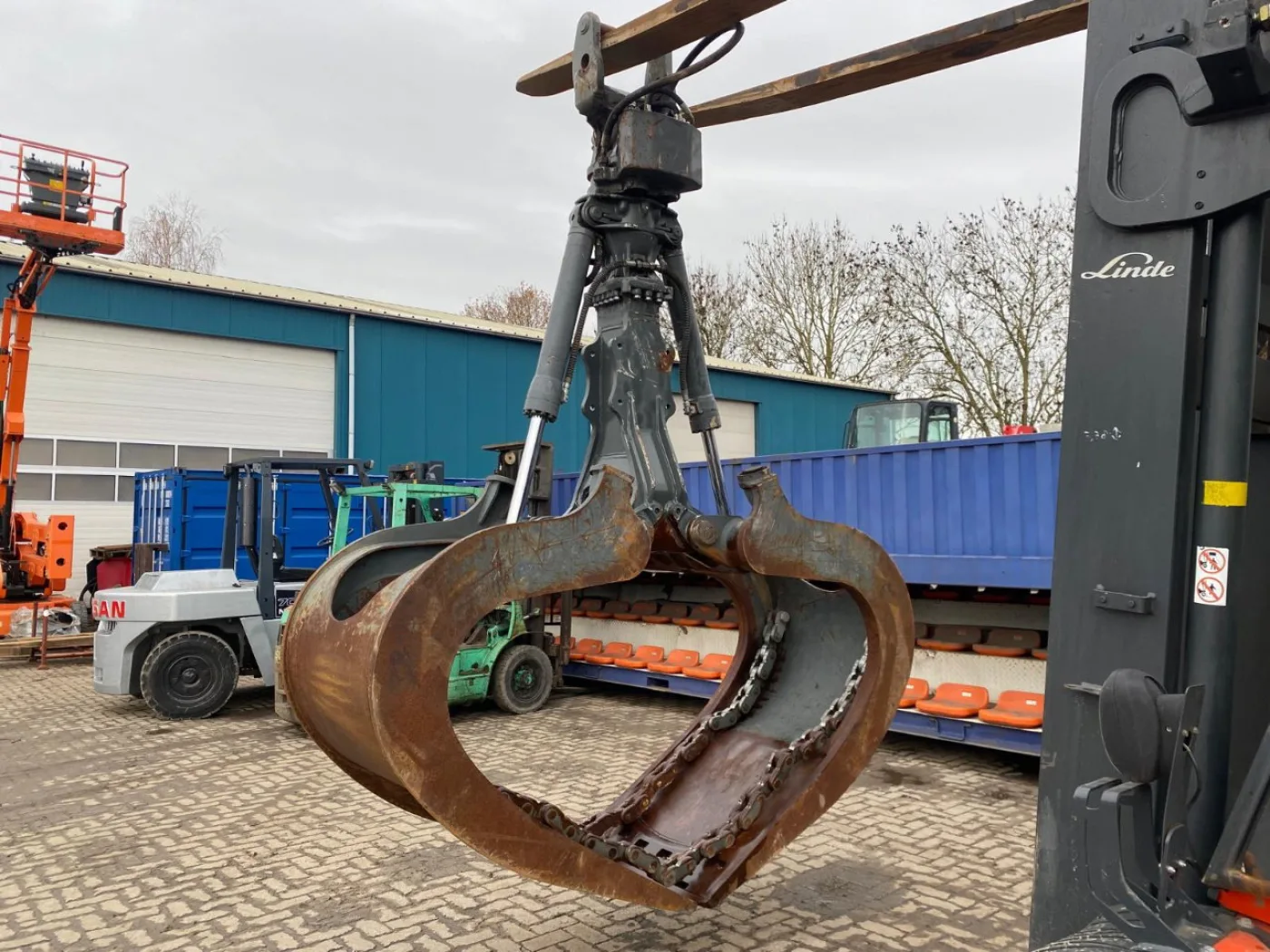 Liebherr GM020- 1 - 4