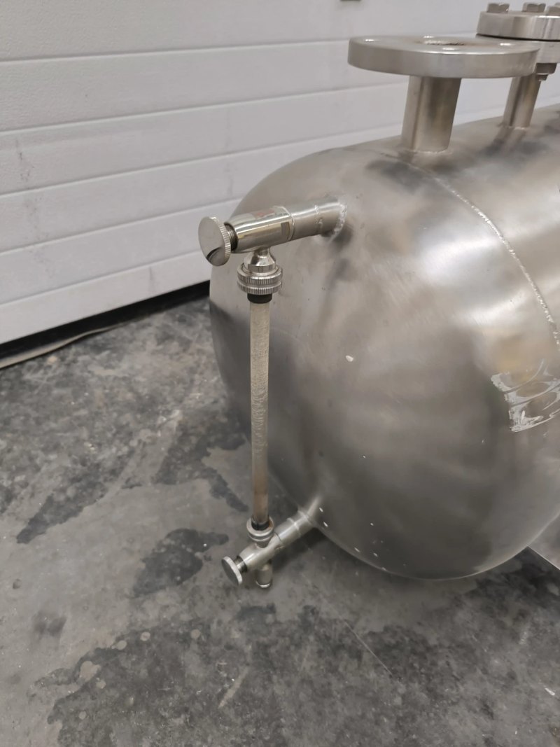 HORIZONTAL STAINLESS STEEL TANK 125 LITRES