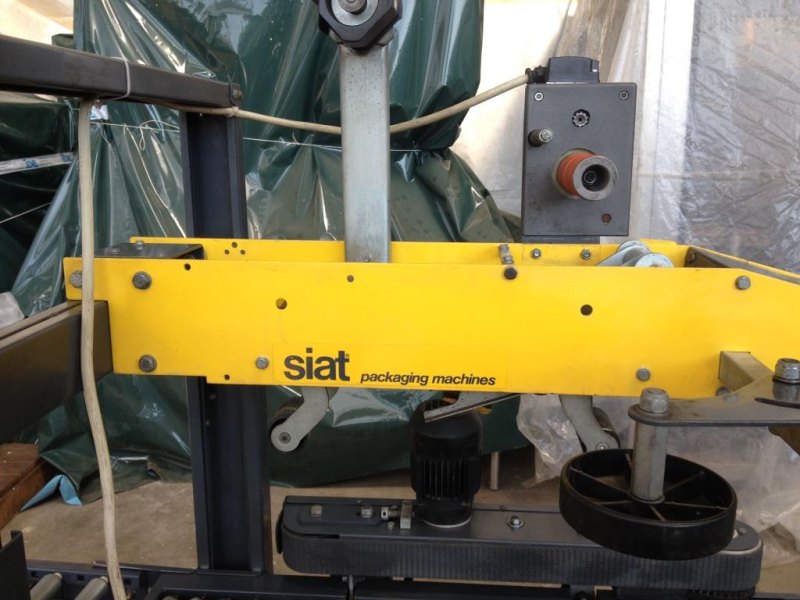 NASTRATRICE PER SCATOLE IN CARTONE – SIAT MOD. SM8