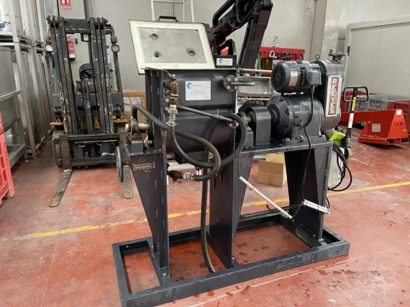 USED SPROUT-WALDRON 10 STAINLESS STEEL BELT DRYER