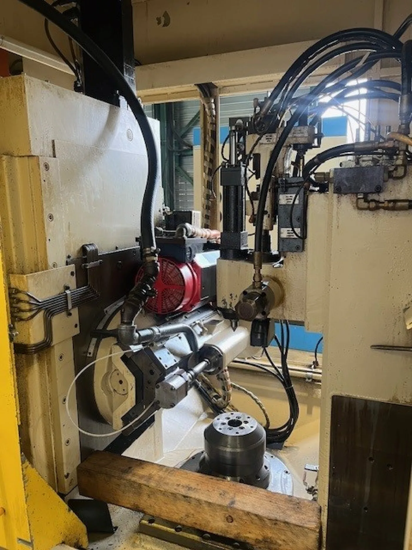 CNC Gear Hobbing Machine – PFAUTER PE80 - 3