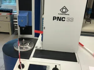 Gear Testing Machine – KLINGELNBERG PNC 33