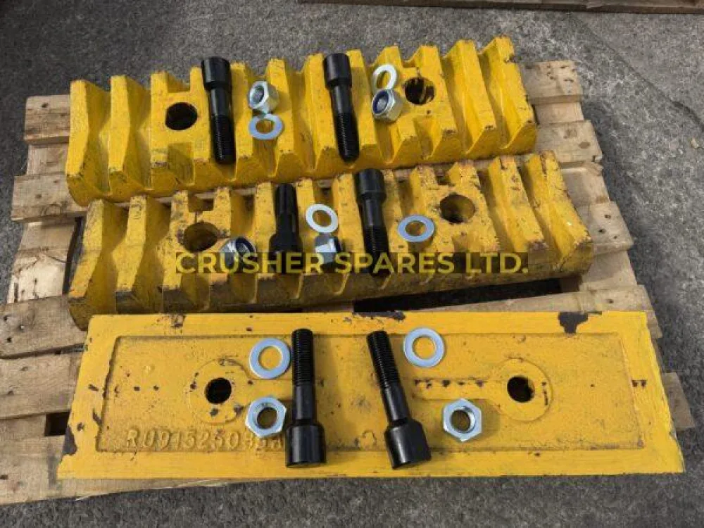 170058 | Toothed baffle plates | Rubblemaster® RM100 |