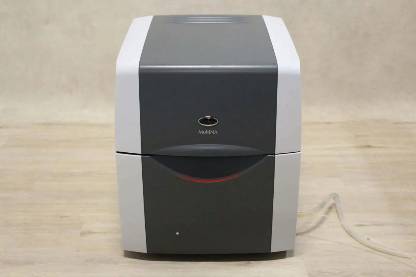 Shimadzu MCE-202 MultiNA Microchip Elektroforese Systeem - 1
