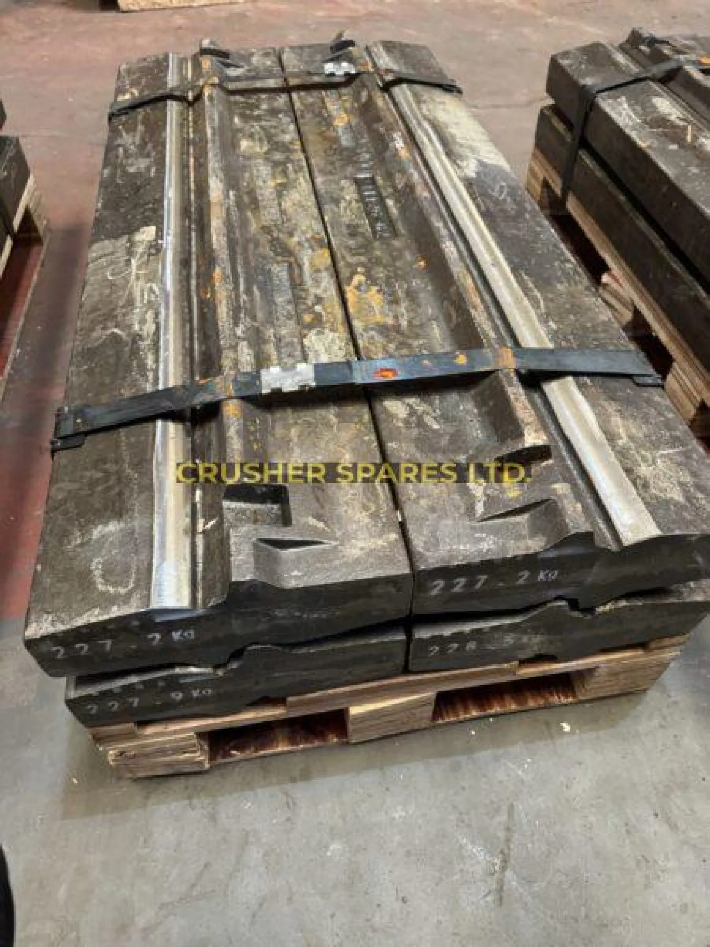 Blow Bar Hammers | Hartl® 1270 / 504PCV | Atlas Copco® PC3 | - 1