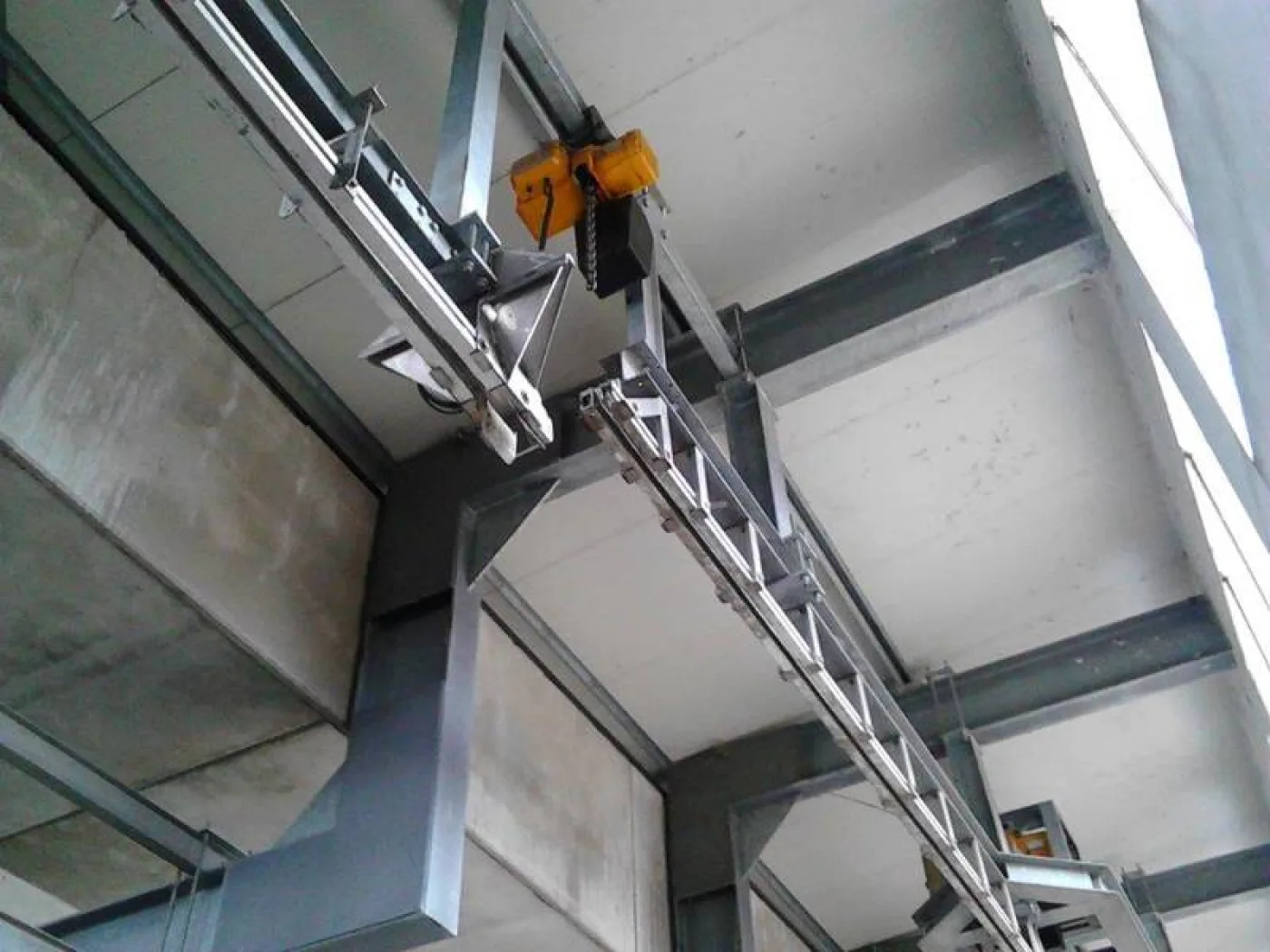 Bi-rail and walking beam conveyor - 5