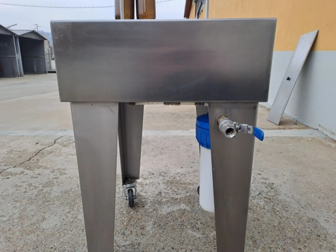 STAINLESS STEEL SEMIAUTOMATIC RINSING MACHINE, “MOD MF” WITH 2 WATER RINSING NOZZLES, SECOND HAND MACHINE - 5