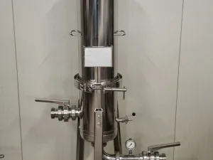 MICROFILTER/HOUSING IN STAILESS STEEL, FIRM PALL, THREE TRIPLE CARTRIDGES 30”, SECOND HAND MACHINE