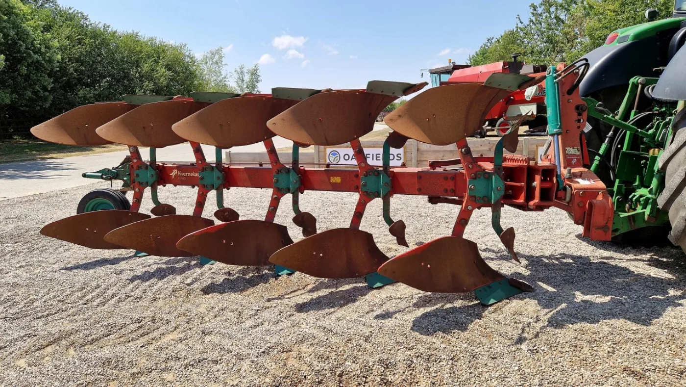 Kverneland LD85-300-9-HD 5 Furrow Plough - 1